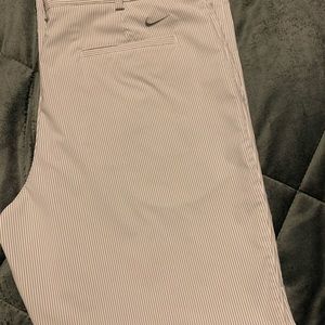 Men’s Nike golf pants 38x32